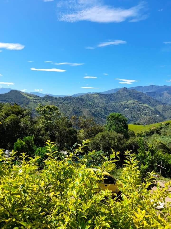 Alto De Luna Pareja * La Vega (Cundinamarca)